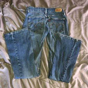 Boot Cut Levi Jeans